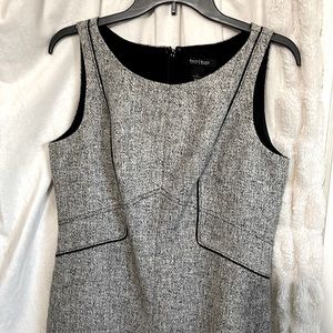 White House black market sleeveless heather gray dress
